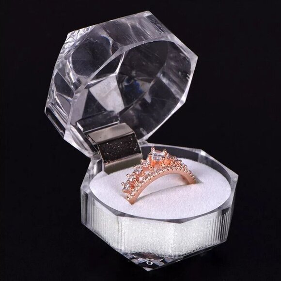 20pcs Lots Plastic Clear Crystal Jewelry Ring Display Storage Boxes Accessories - Picture 2 of 4